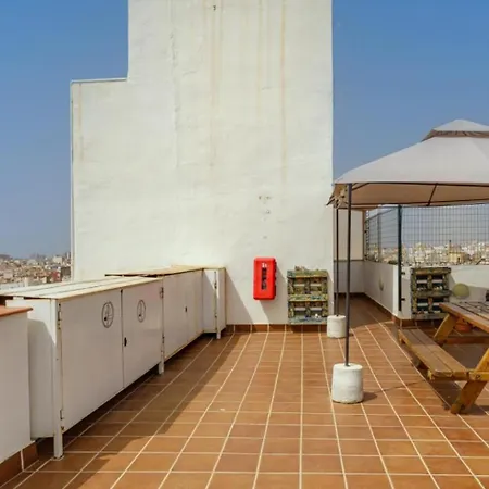 Apartamento Centrico La Merced 2 - Free Parking & Free Gym Apartment Malaga