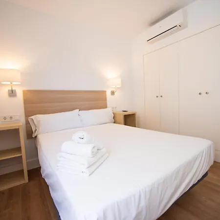 Apartamento Centrico La Merced 2 - Free Parking & Free Gym
