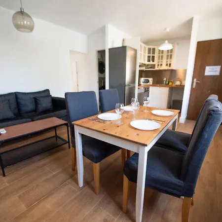 Apartamento Centrico La Merced 2 - Free Parking & Free Gym * Malaga