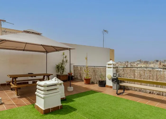 Apartamento Centrico La Merced 2 - Free Parking & Free Gym Apartmán *