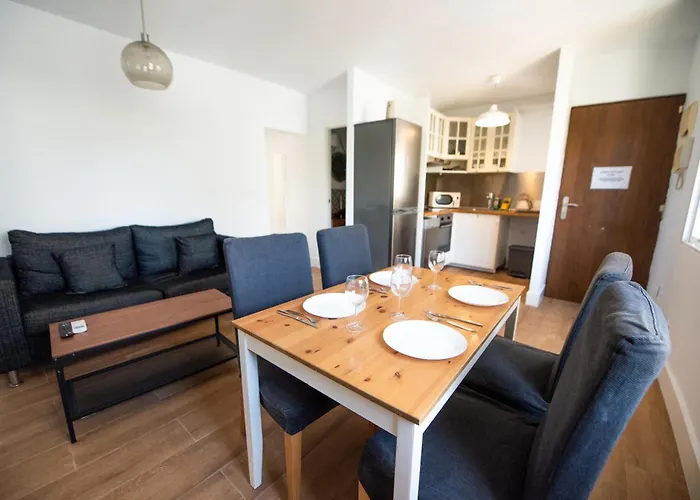 Apartamento Centrico La Merced 2 - Free Parking & Free Gym